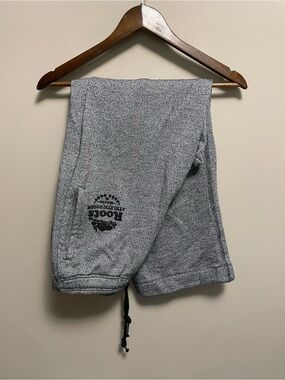 Roots Athletic Goods Grey Sweatpants Men Women Medium